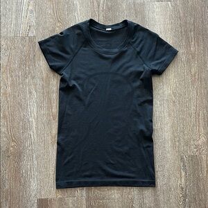 LULULEMON Black Women's Top